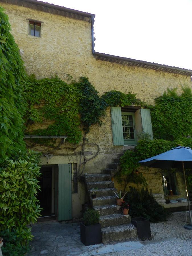 Les Acanthes Lauris Exterior photo