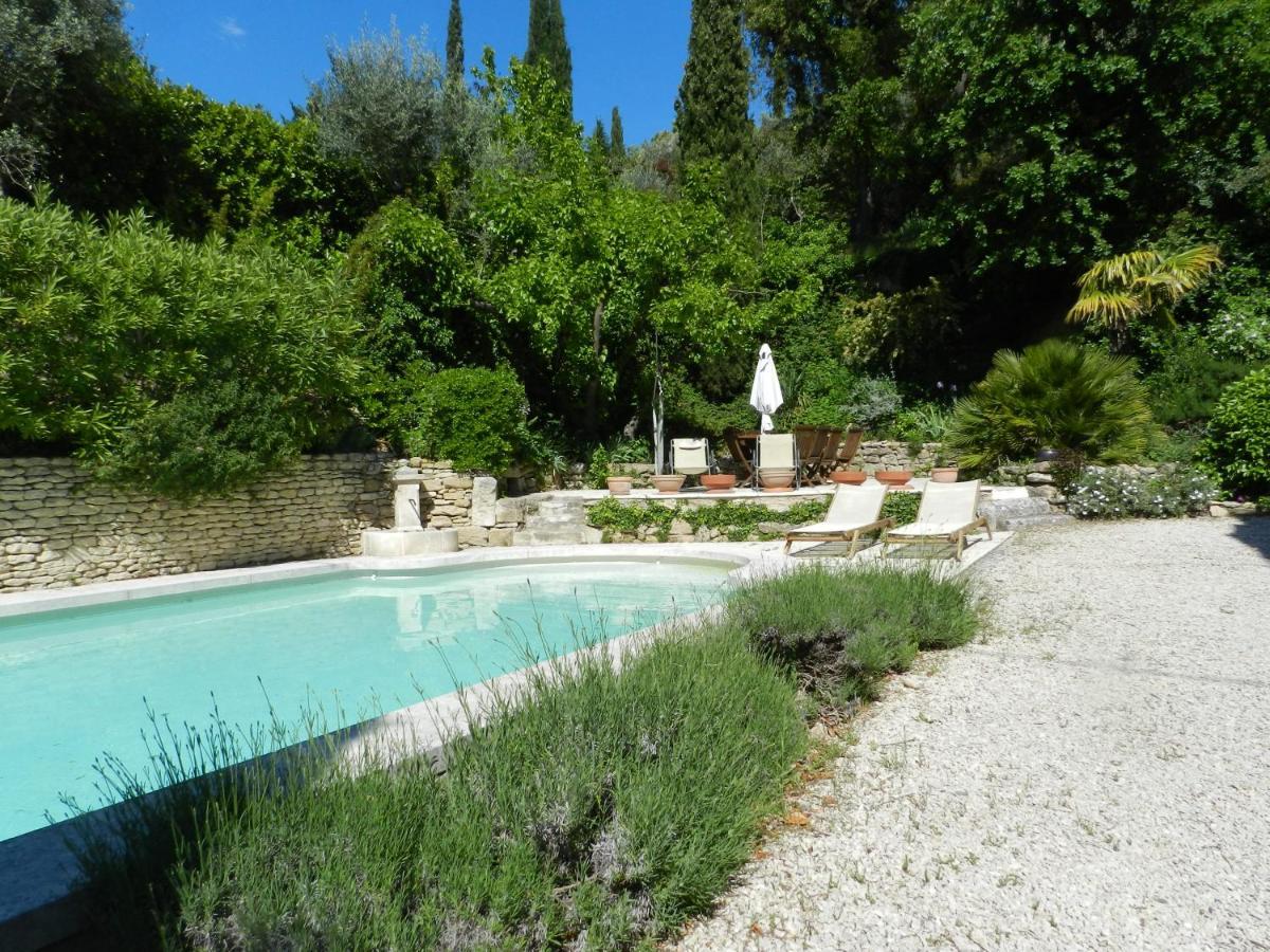 Les Acanthes Lauris Exterior photo